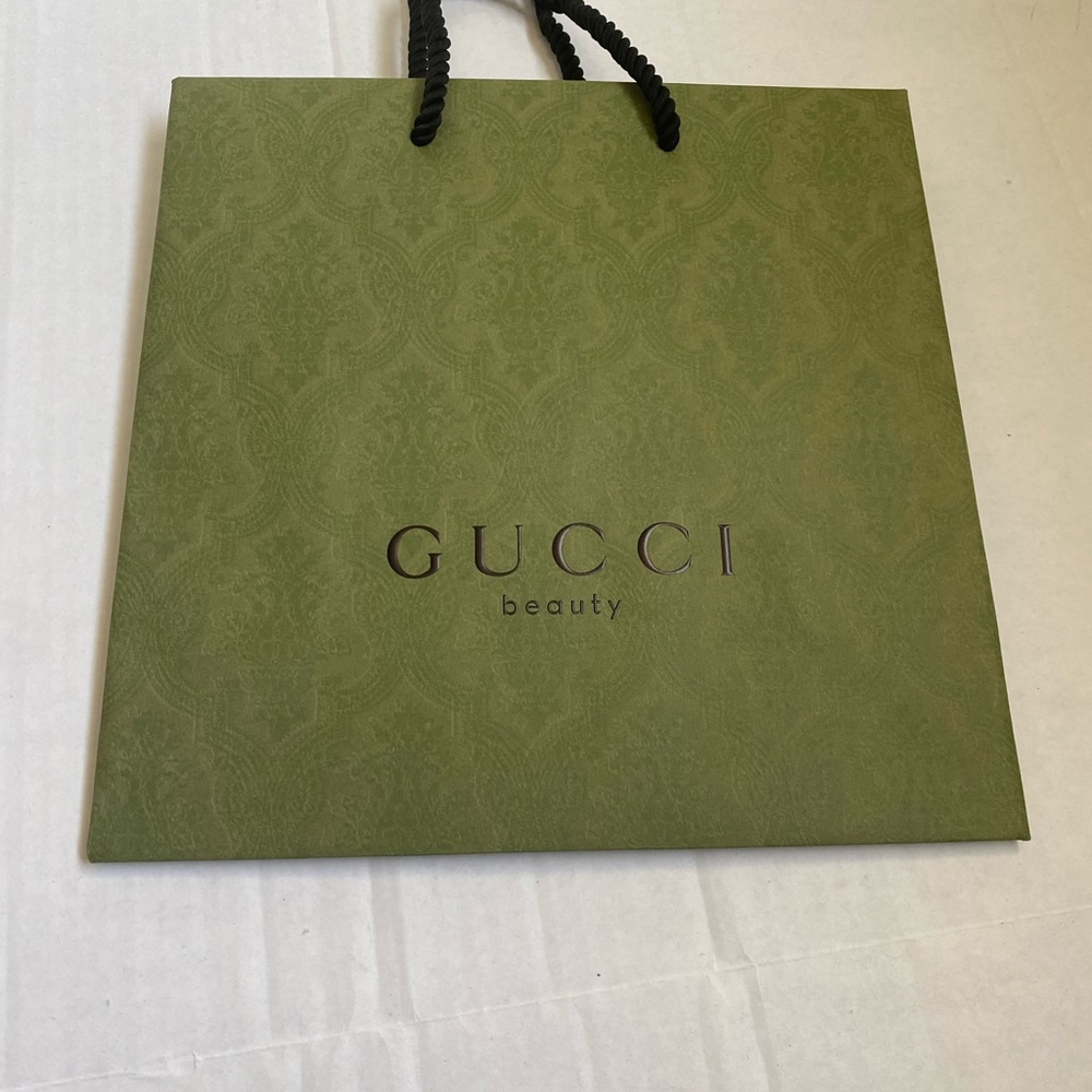 Gucci Green Paper Shopping Bag - Picture 3 of 8
